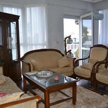Ugur Evleri Appartement