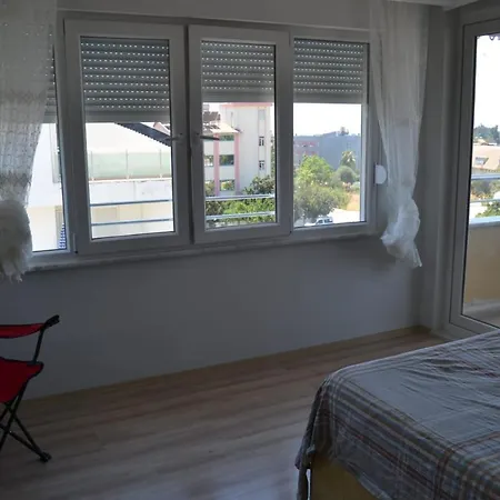 Ugur Evleri Apartament Side